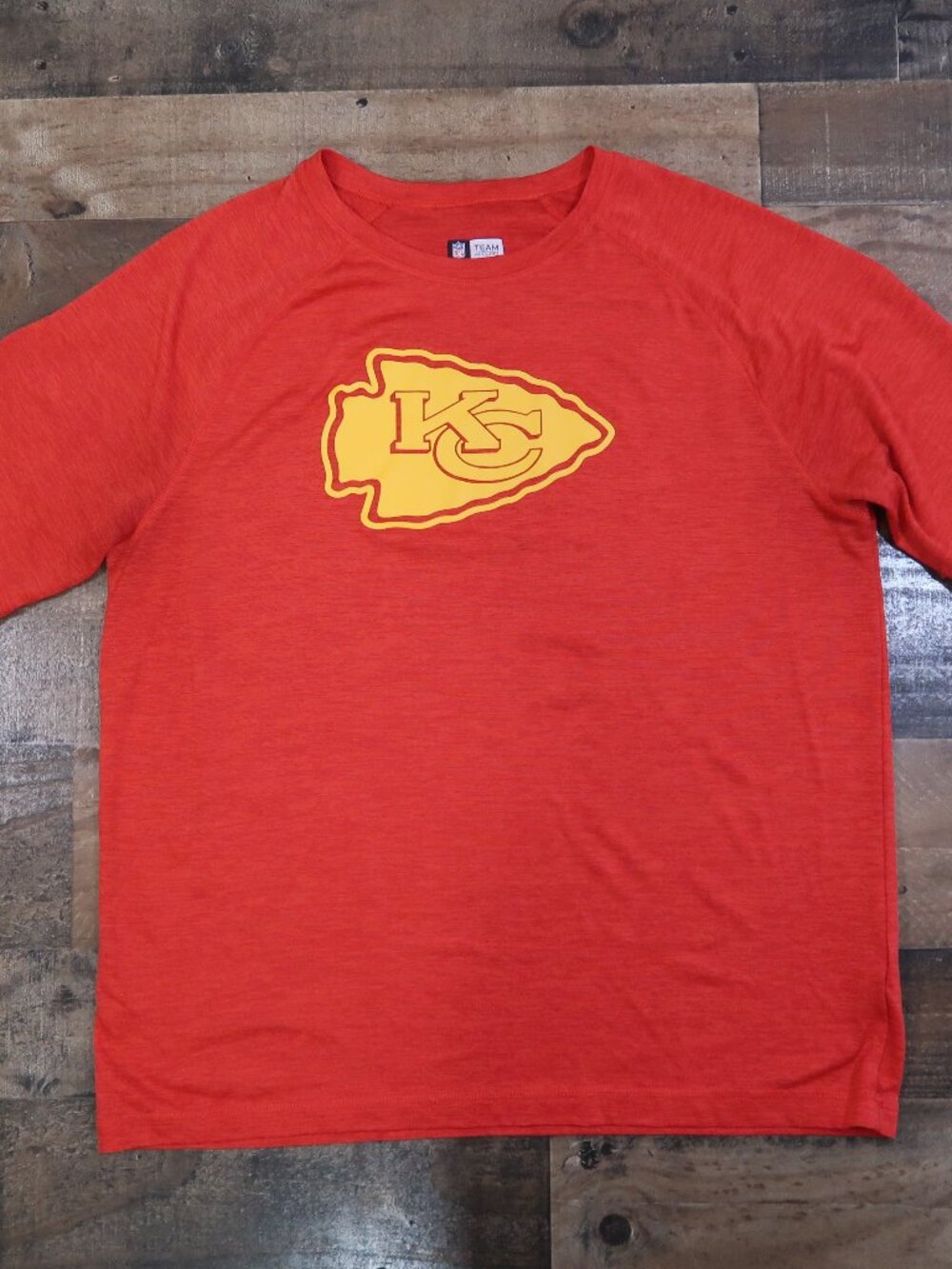 NFL Team Apparel Mens Large Kansas City Cheifs Red Short Sleeve Athletic Tee